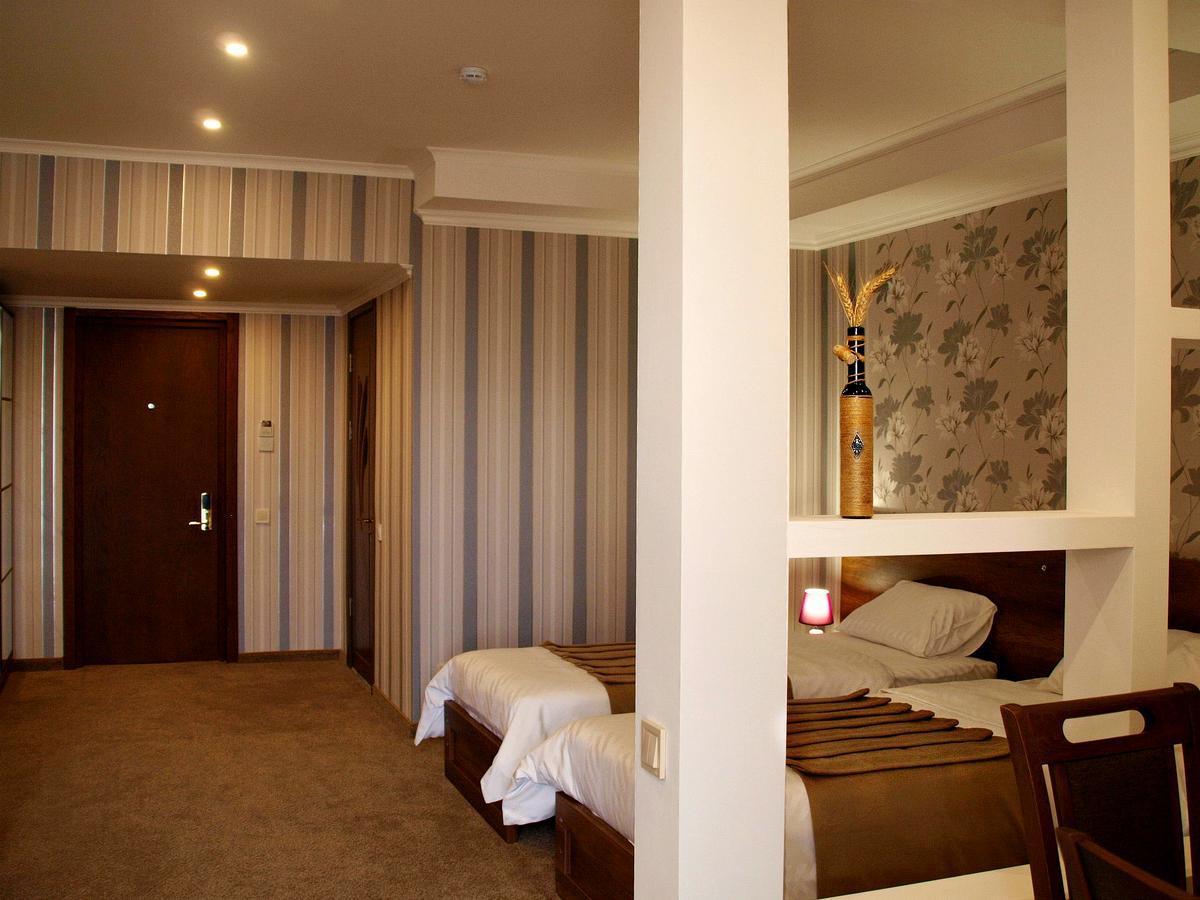 Hotel King David Kutaisi Eksteriør bilde